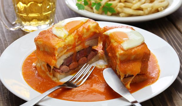 francesinha-123rf.jpg